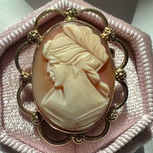 CATAMORE 1/20 12K GOLD FILLED CAMEO BROOCH